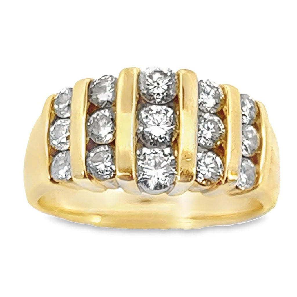 DIAMOND RING