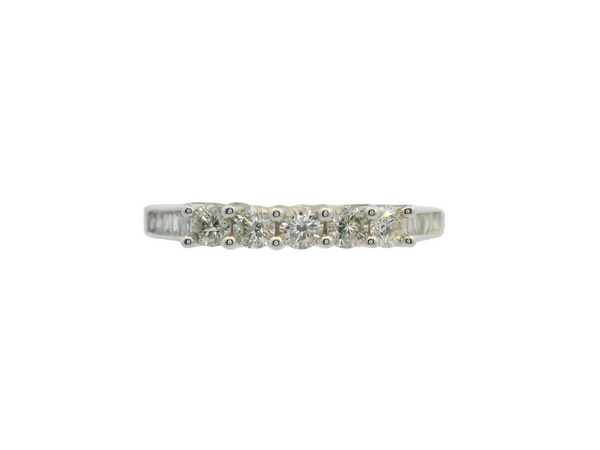 14K White Gold Ring w/ Diamonds